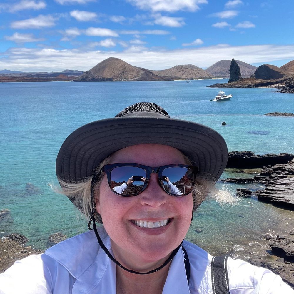 Meet your Posher, Esther